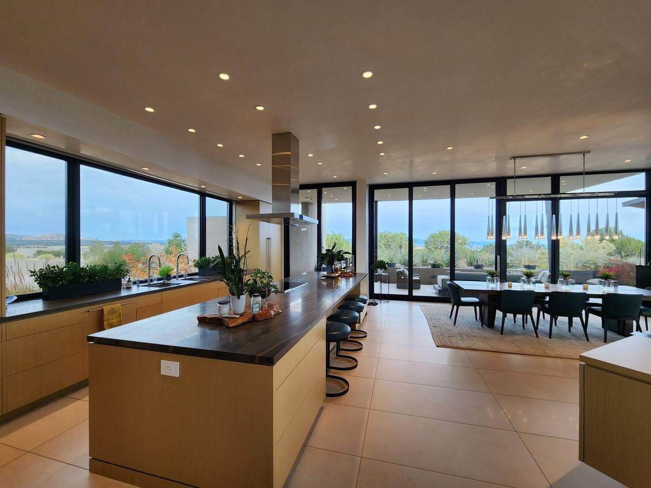 36 Plaza Del Centro - Photo 4 of 30