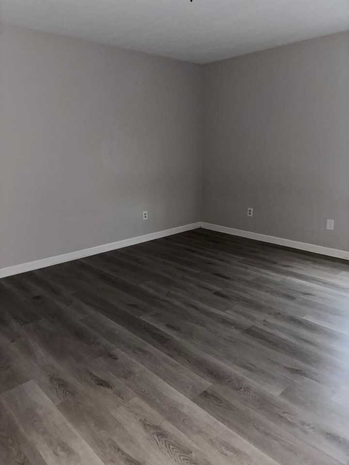 154 13th Ave Nw - Photo 6 of 9