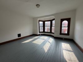 featured image of 347 E King St