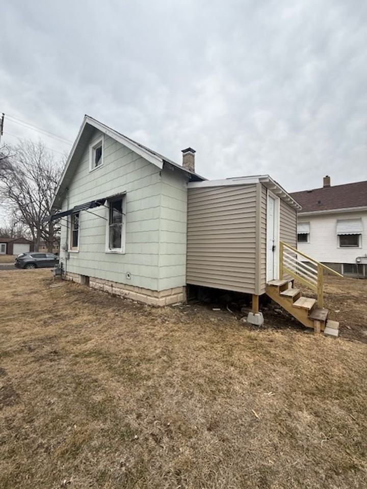 724 E Gift Ave - Photo 5 of 21