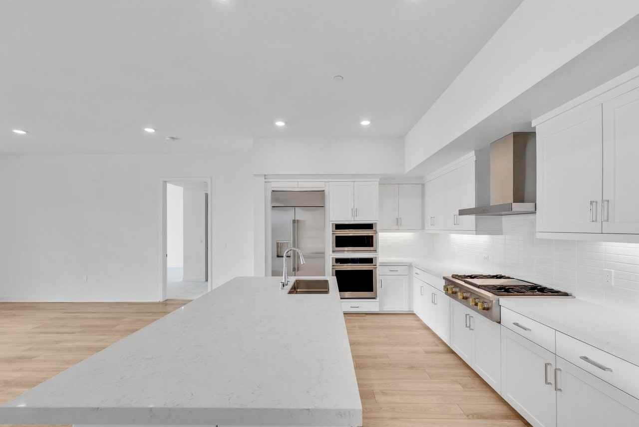 4507 Rivington - Photo 3 of 33