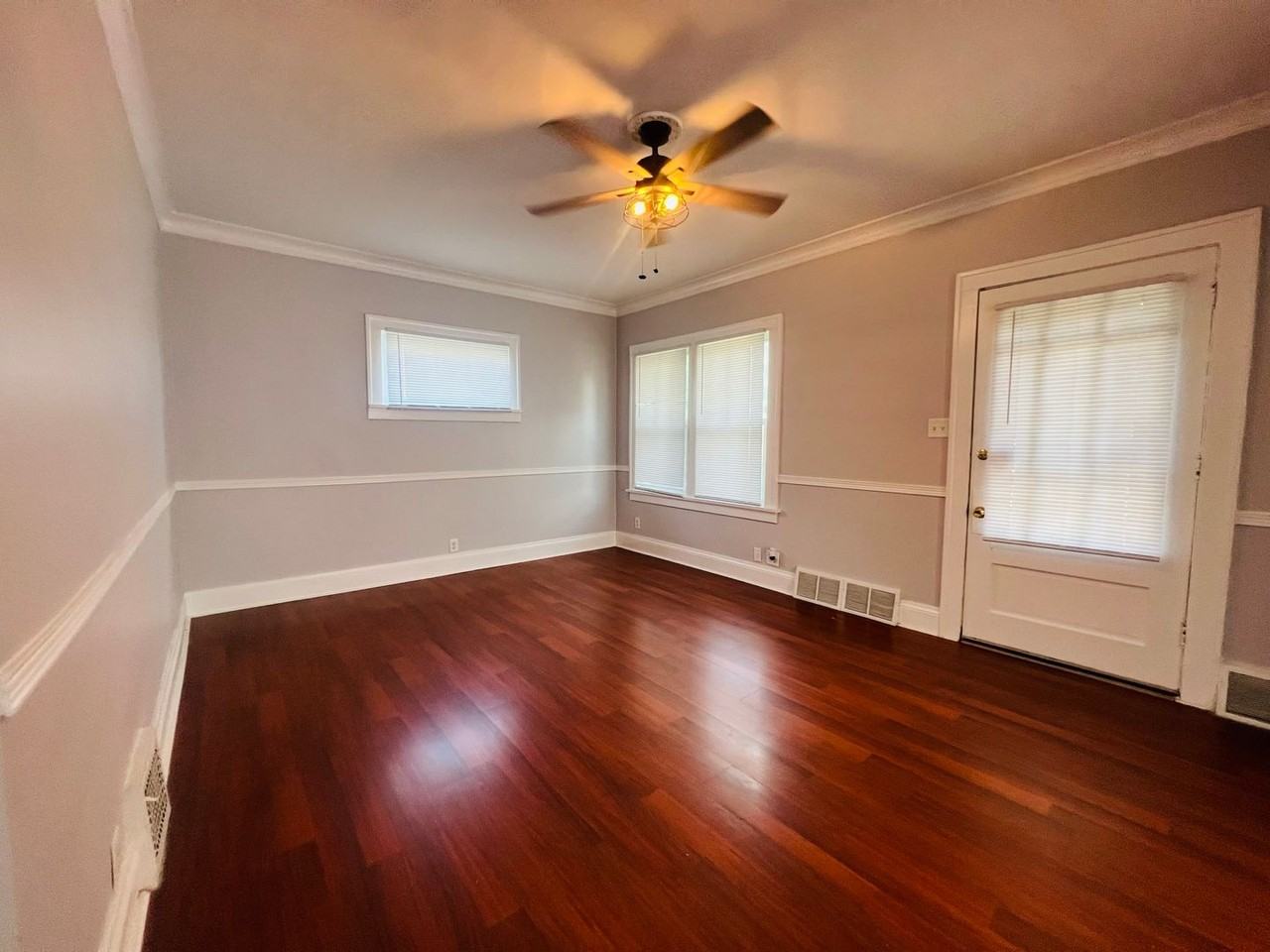 6408 31st Ave - Photo 2 of 19