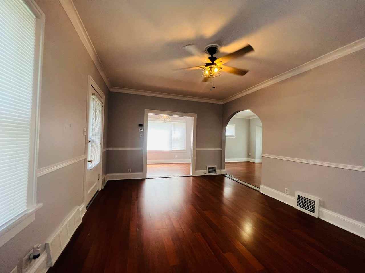 6408 31st Ave - Photo 3 of 19