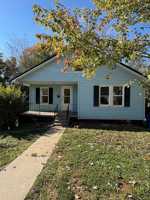 featured image of 212 Bryan St