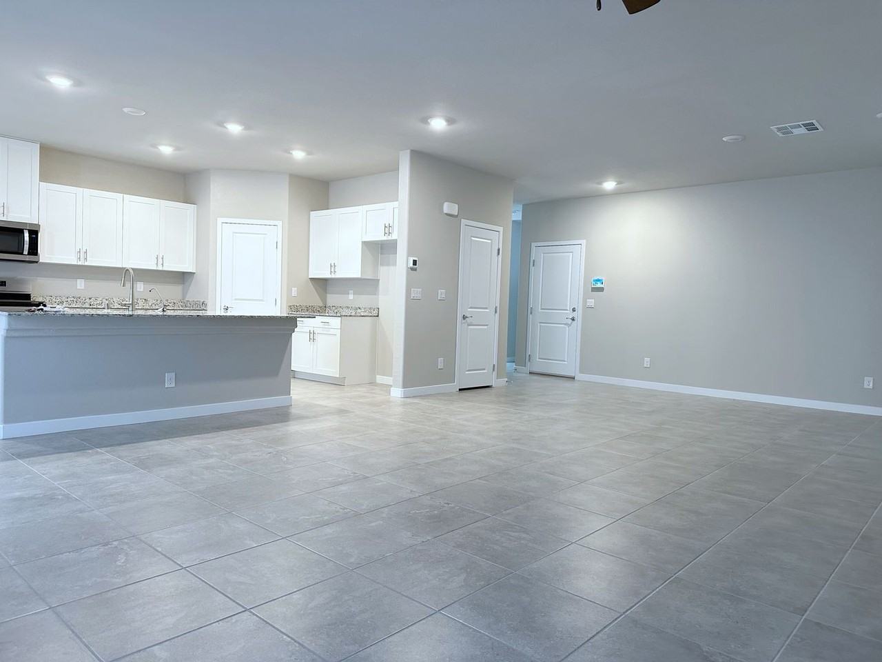 8378 S Miller Ln - Photo 6 of 49