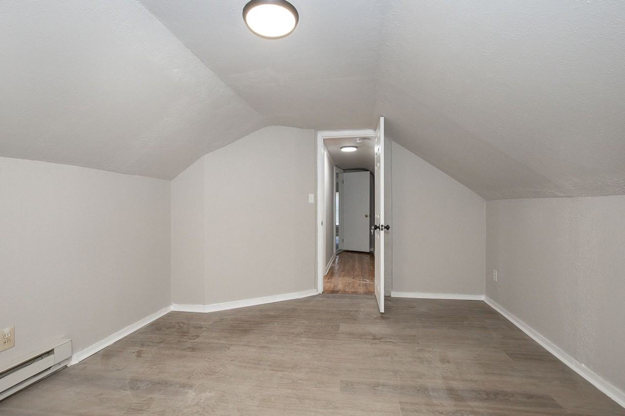 3697 Brinkmore Rd - Photo 6 of 18