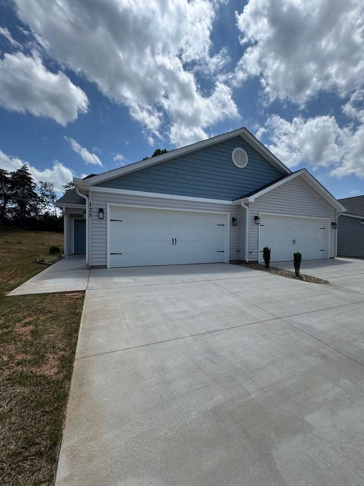 133 Brawley Villas Pl - Photo 2 of 20