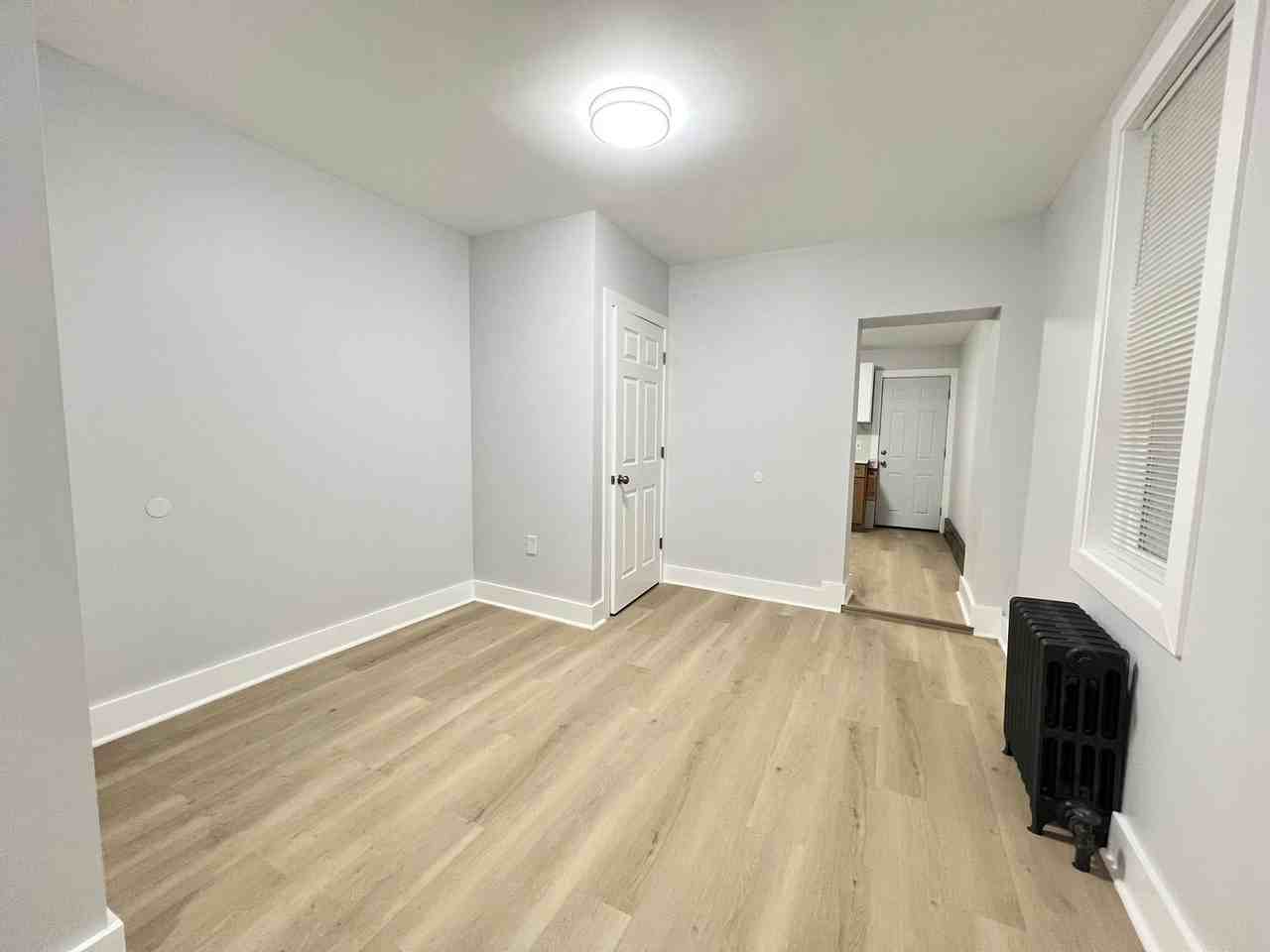 3206 Wharton St - Photo 7 of 34