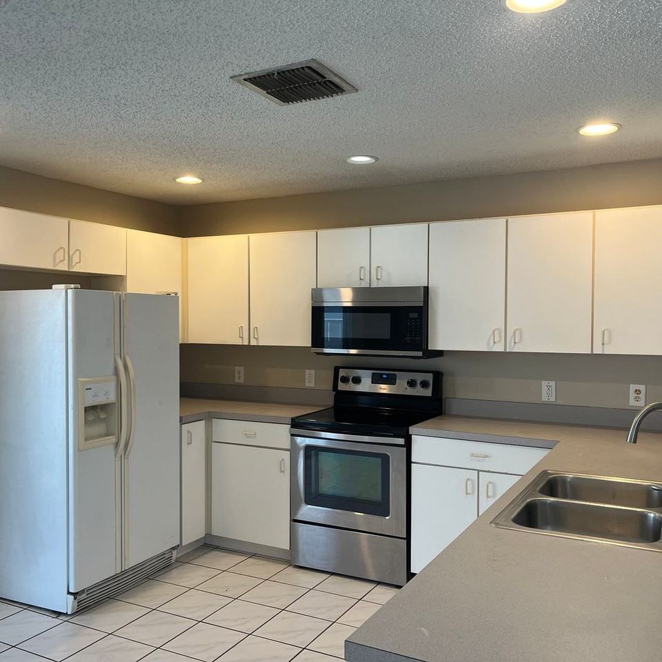 2423 Ruddenstone Way - Photo 3 of 16