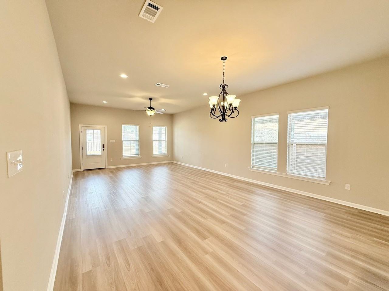 4645 Sago Palm Cir - Photo 2 of 16
