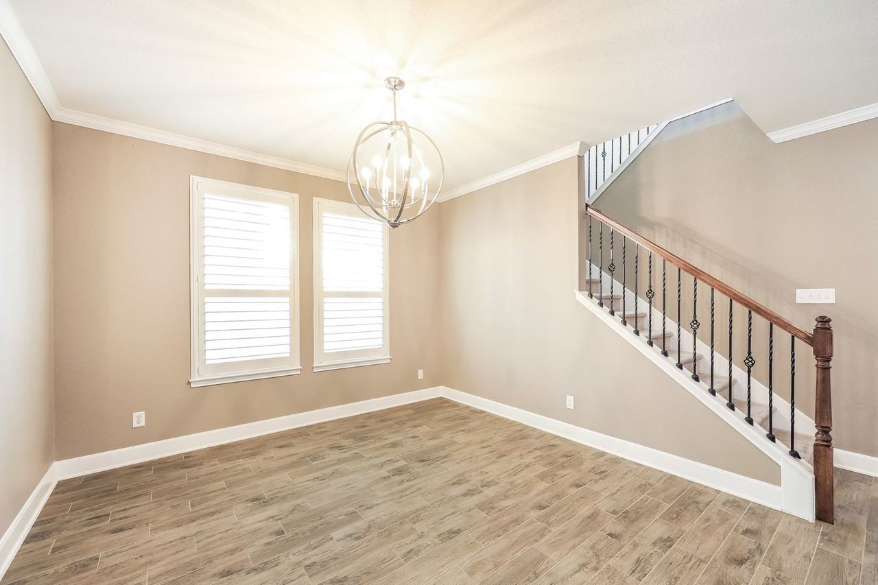 20306 Roche Oak - Photo 6 of 17