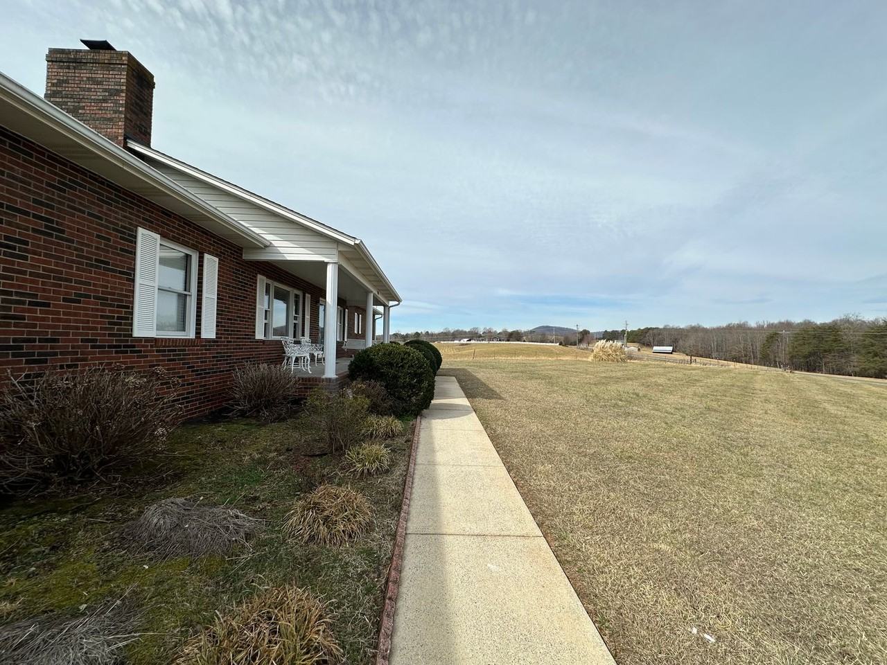 583 Damascus Church Rd - Photo 5 of 13