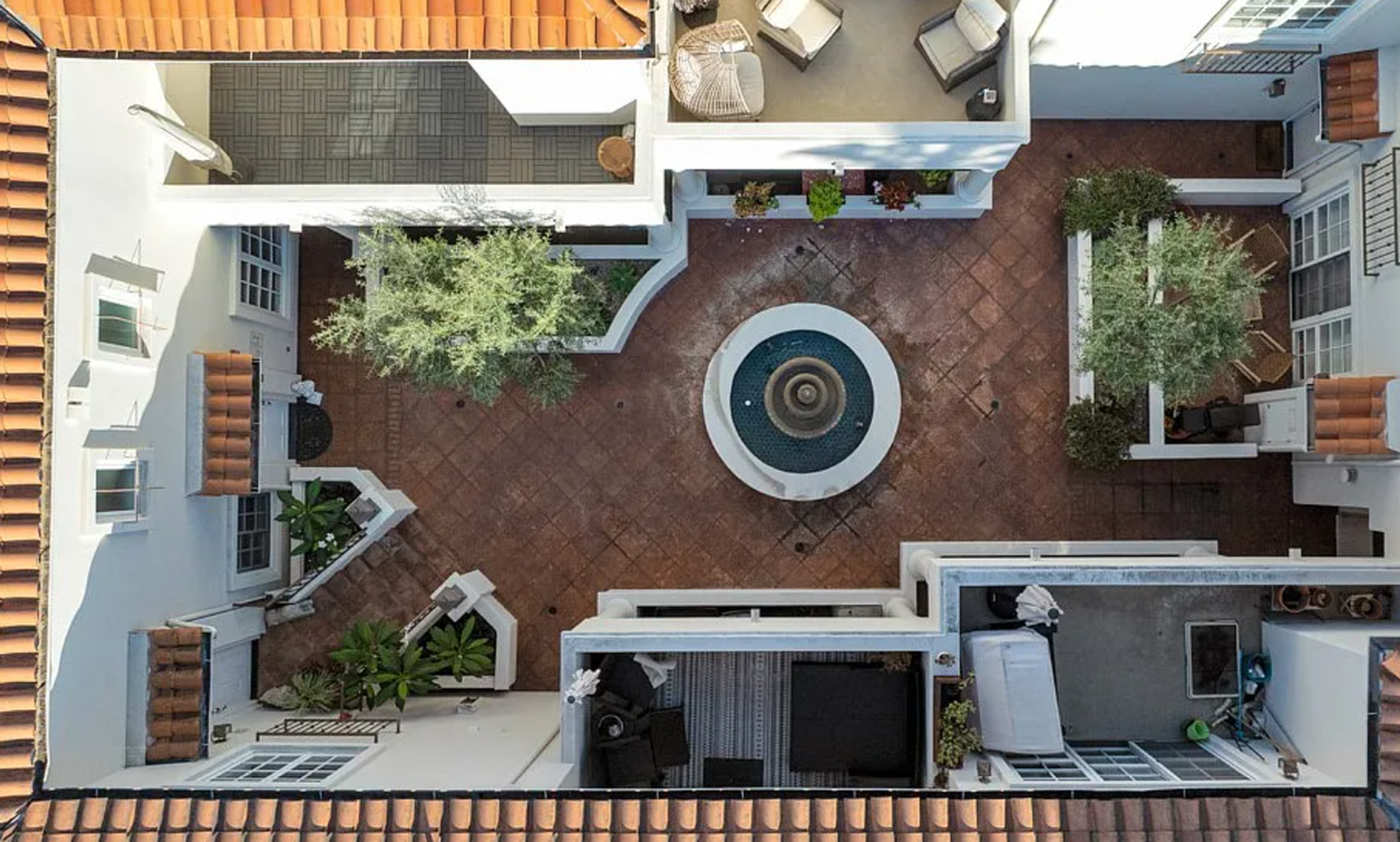 851 N San Vicente Blvd #128 - Photo 7 of 34