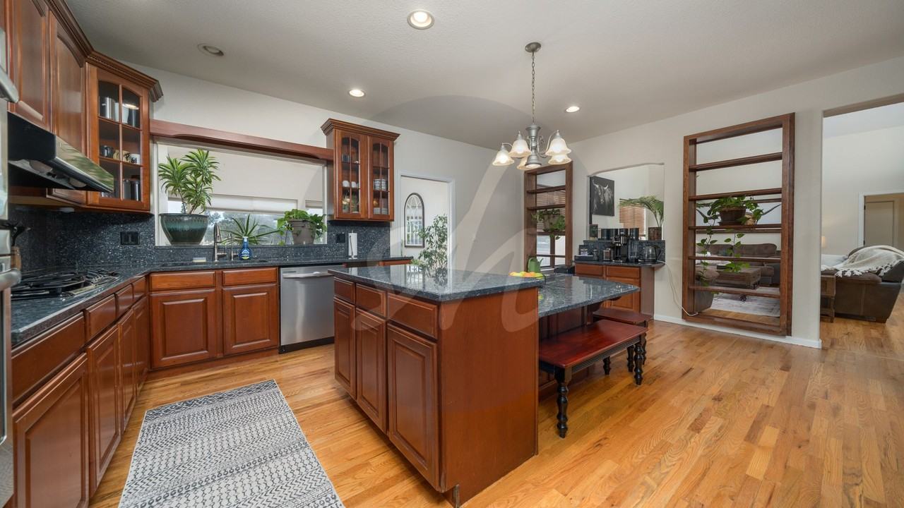 14650 Eastonville Rd - Photo 6 of 45