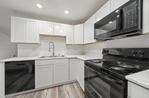 featured image of 3390 Starboard Ln Se