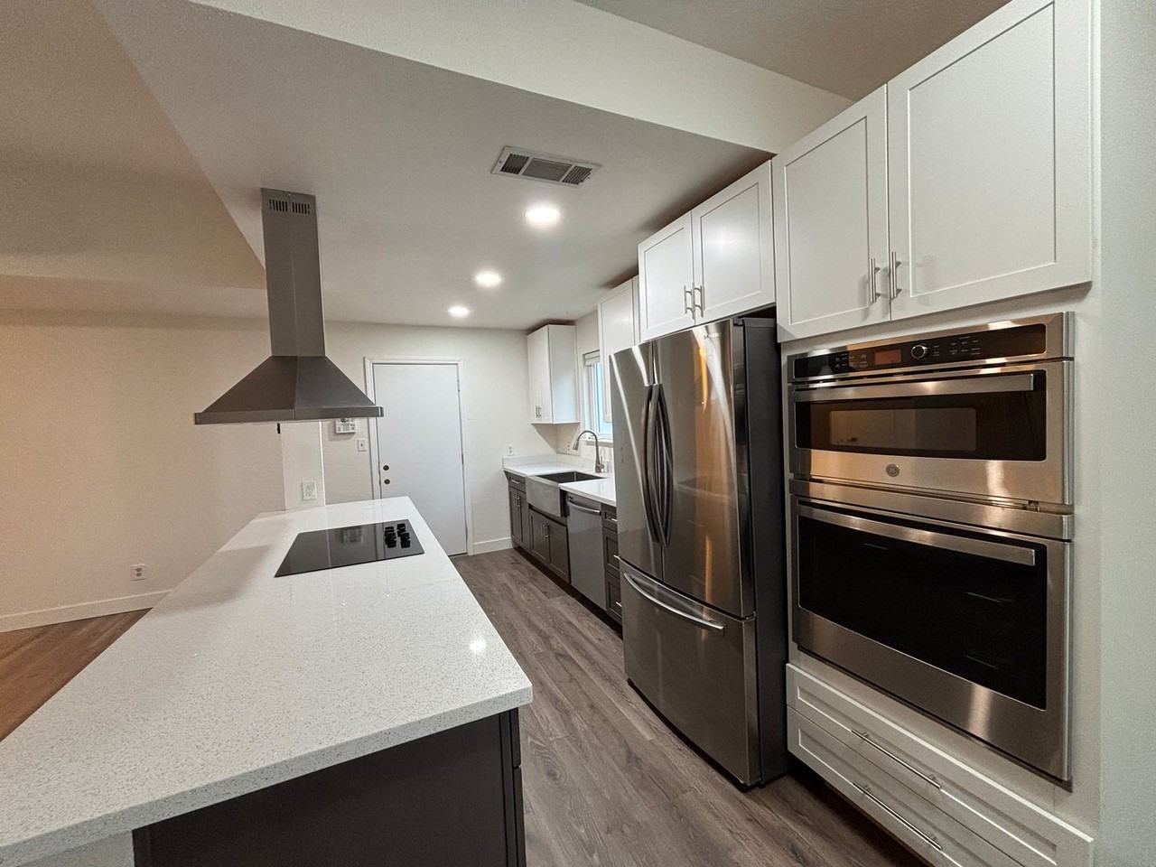 556 Gregory Dr - Photo 7 of 22