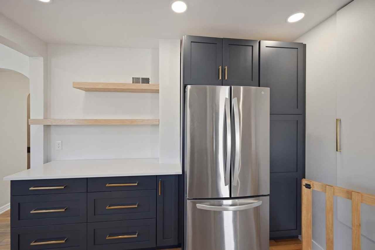 665 Krameria St - Photo 7 of 32