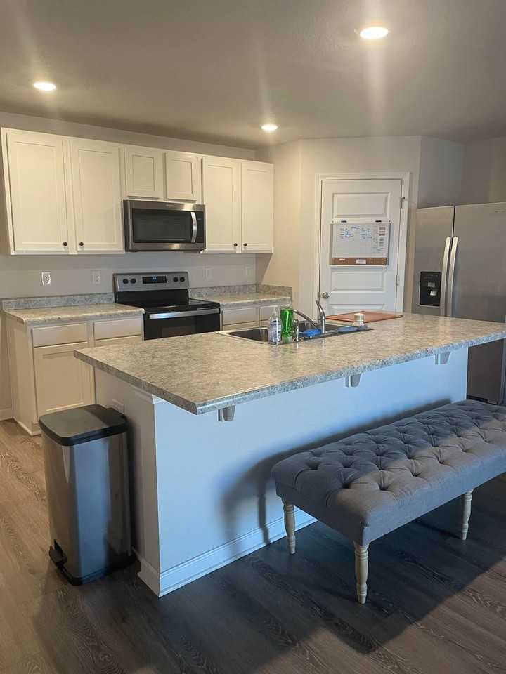 5406 Peach Dr - Photo 3 of 20