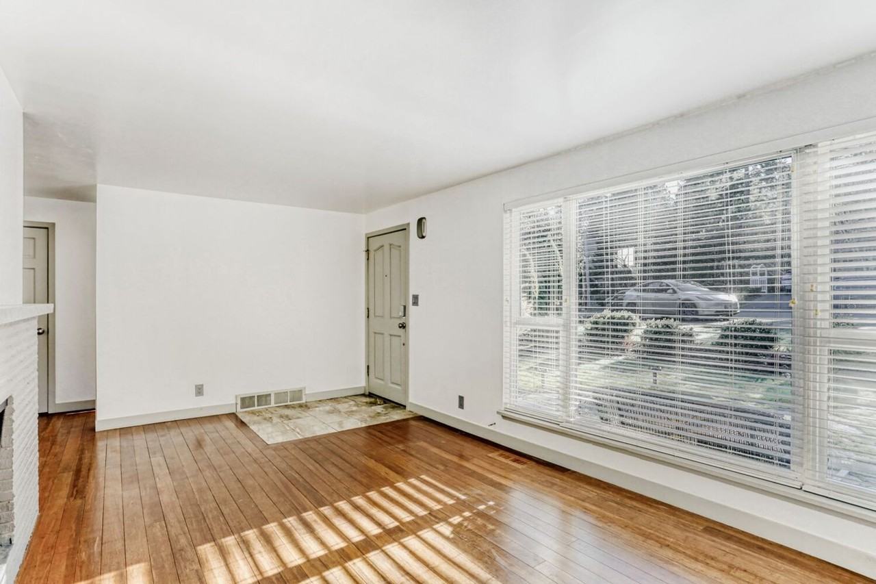 10020 Se 7th St - Photo 5 of 28