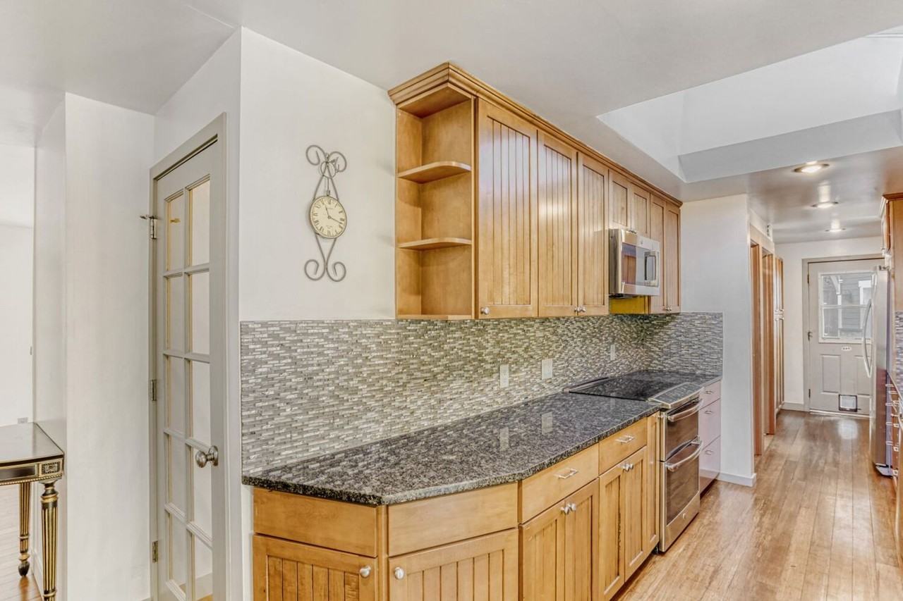 10020 Se 7th St - Photo 7 of 28