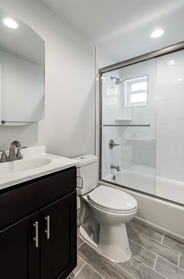 Village Arms Apartments - Photo 4 of 10