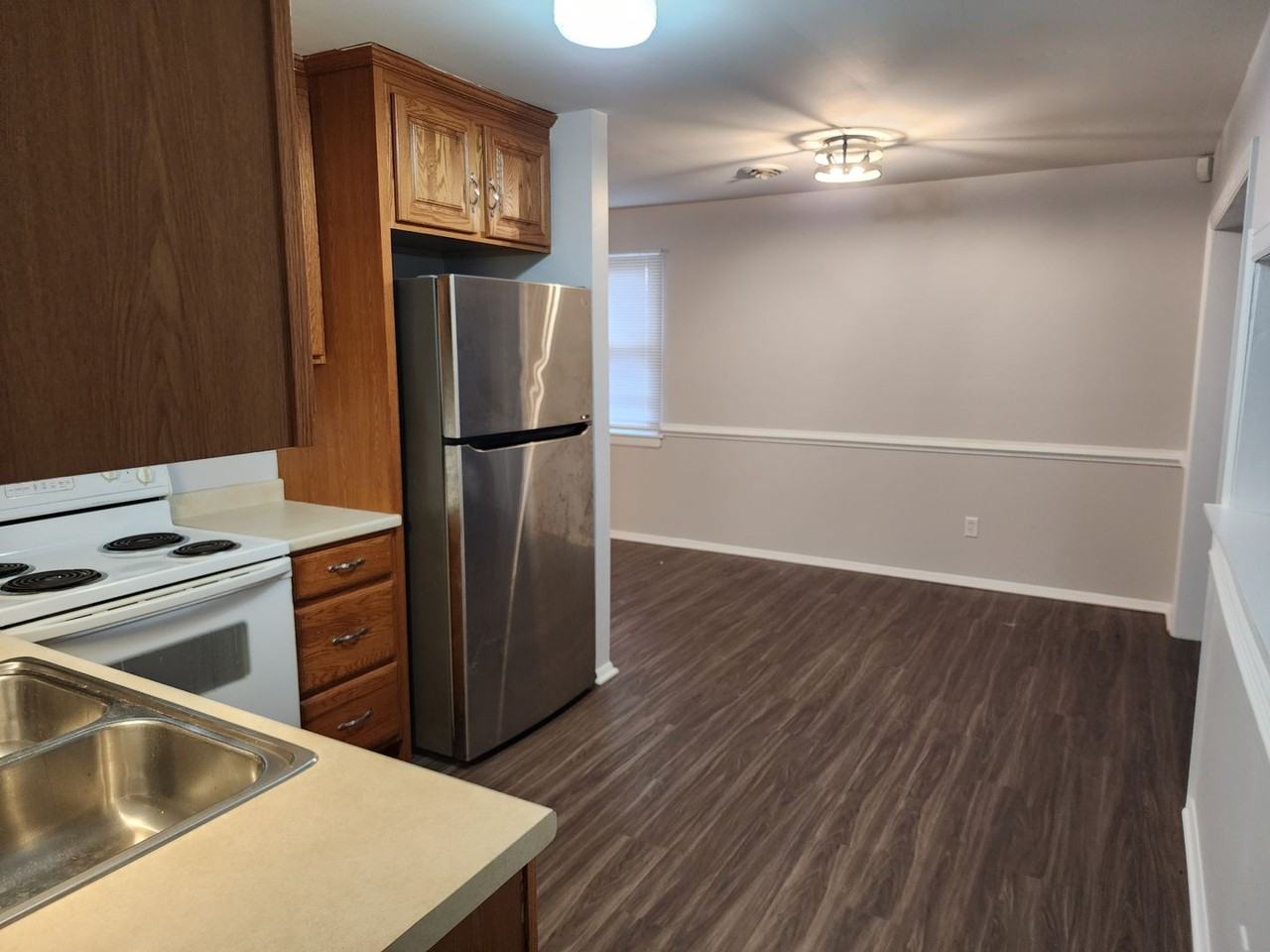 3312 Gaulding Ln - Photo 3 of 12