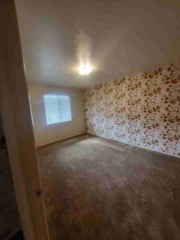 1601 Pennsylvania St Ne #2 - Photo 4 of 9