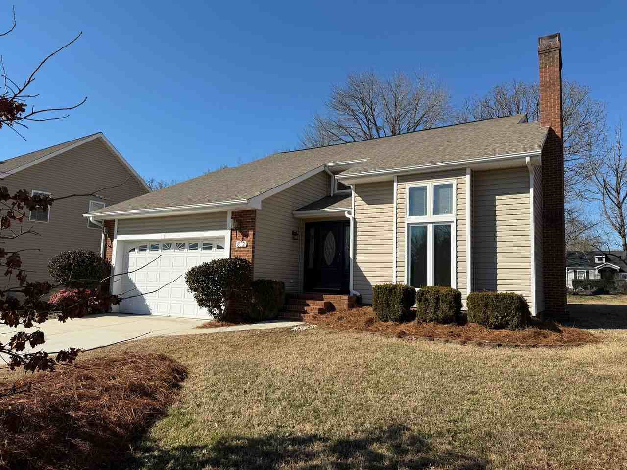 812 Westwood Dr - Photo 2 of 43