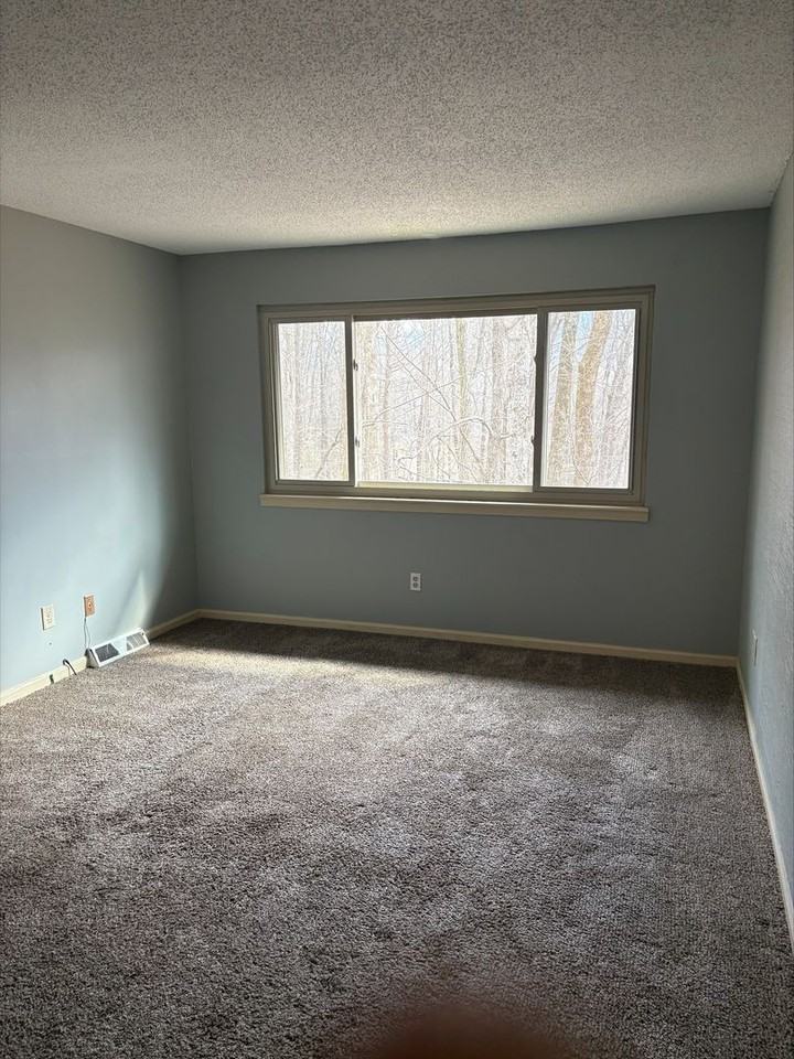 2207 Forest Acres Dr - Photo 7 of 19