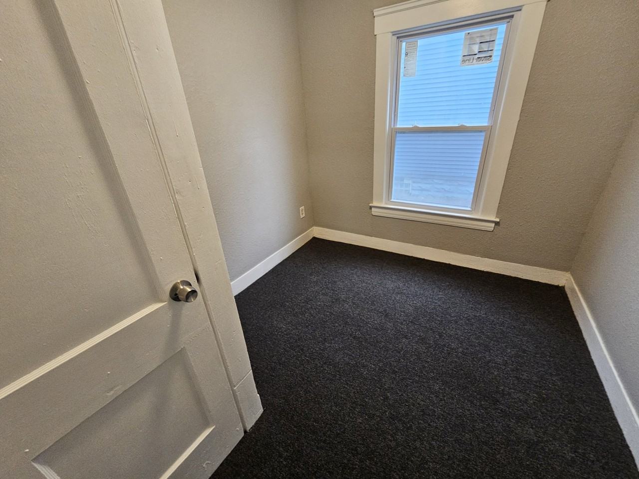 4110 E 64th St - Photo 7 of 14