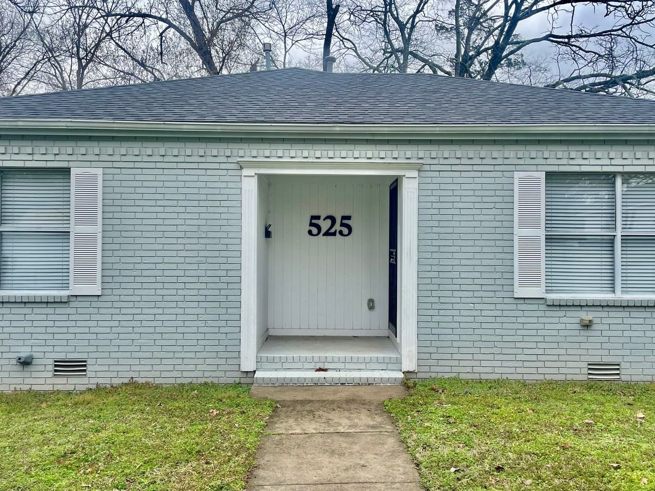 525 S Oak St - Photo 2 of 19