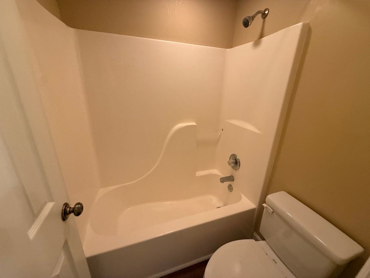 2211 Clairmont Cir - Photo 7 of 17