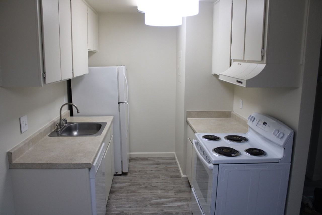 5290 San Pablo Dam Rd #13 - Photo 4 of 19