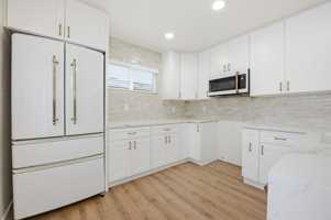 featured image of 6209 Mesita Dr