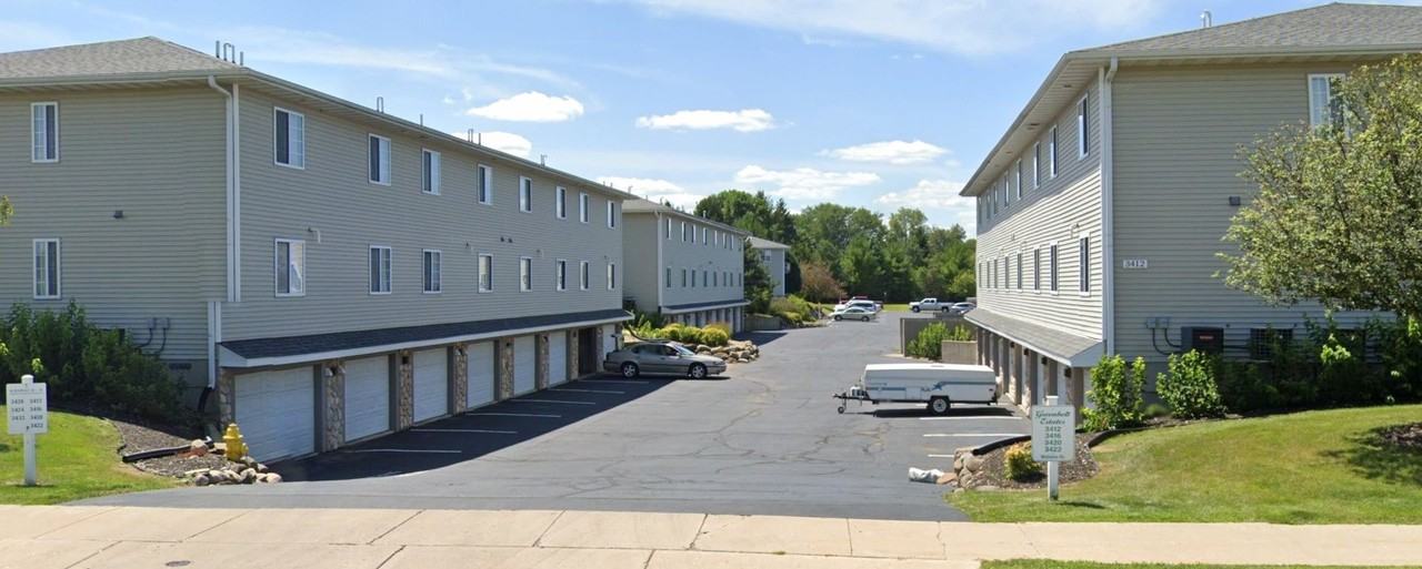 3420 Midvale Dr #7 - Photo 2 of 10