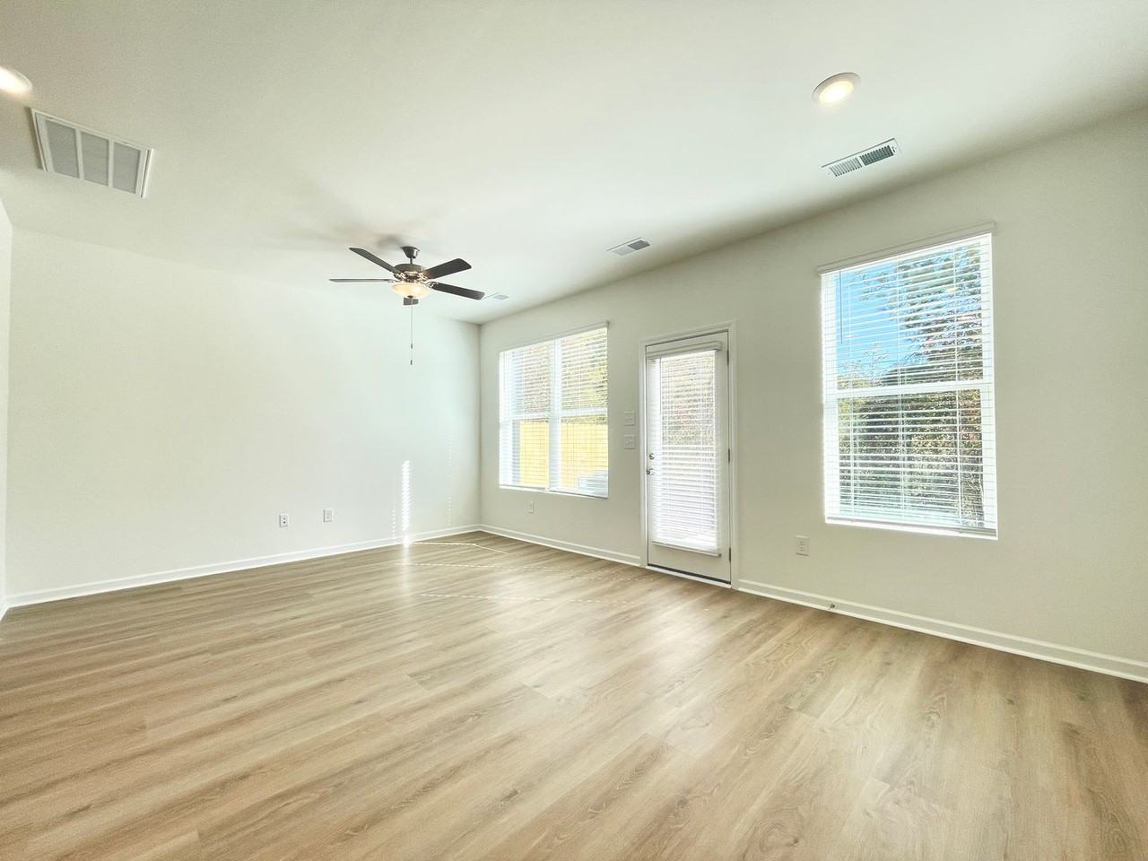 Wilmington Road - Photo 5 of 40