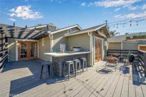 featured image of 737 Molino Ave