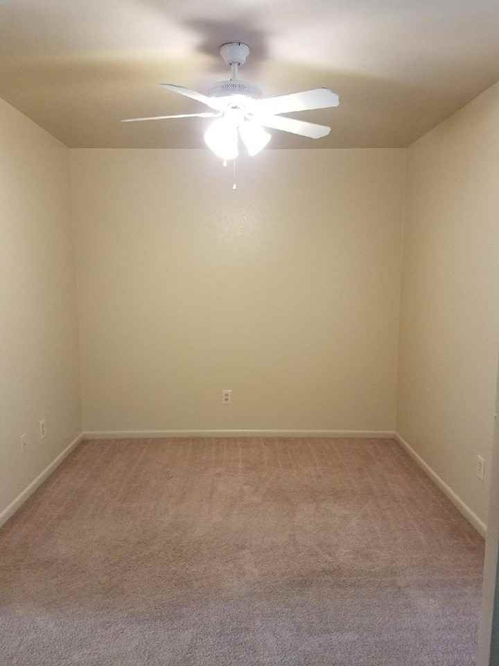 3305 Holick Ln - Photo 6 of 7