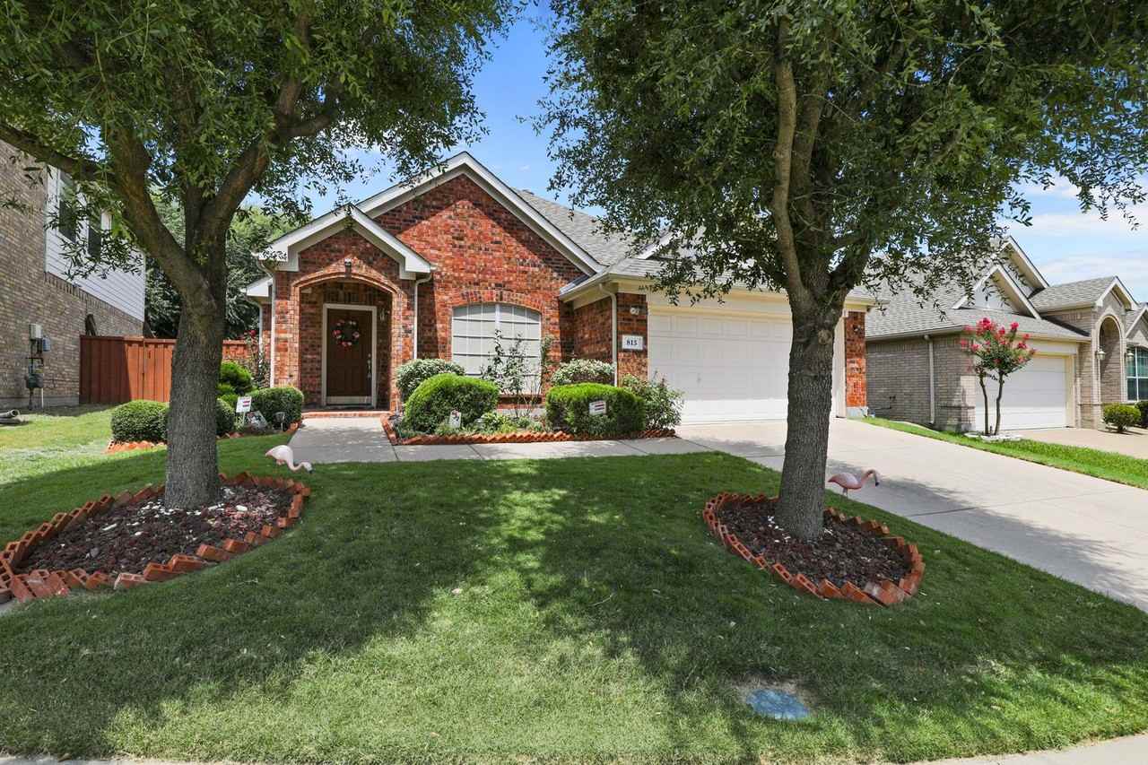 813 Honey Hill Dr - Photo 2 of 18