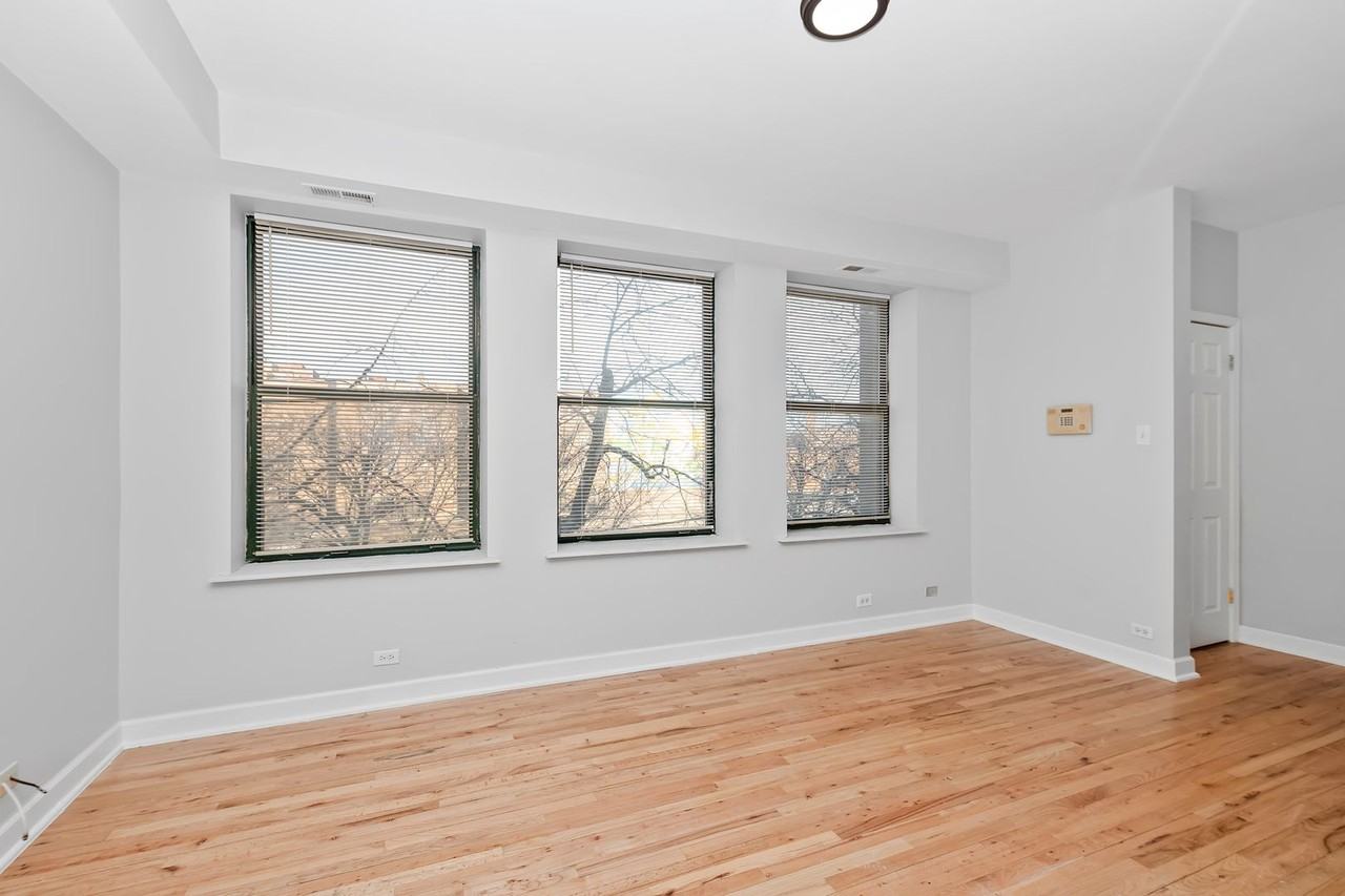 2407 E 72nd St - Photo 7 of 10