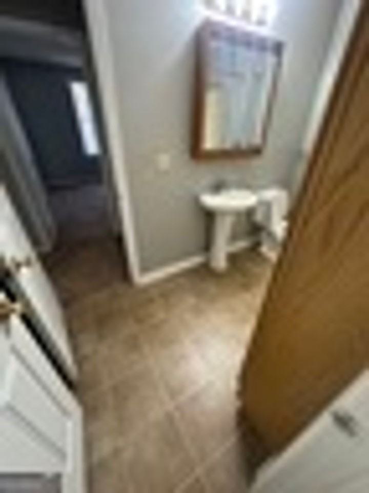 101 Madison Ave - Photo 7 of 16