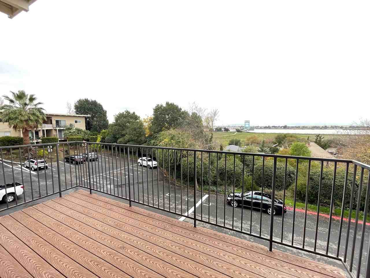 Limited - Photo 7 of 11