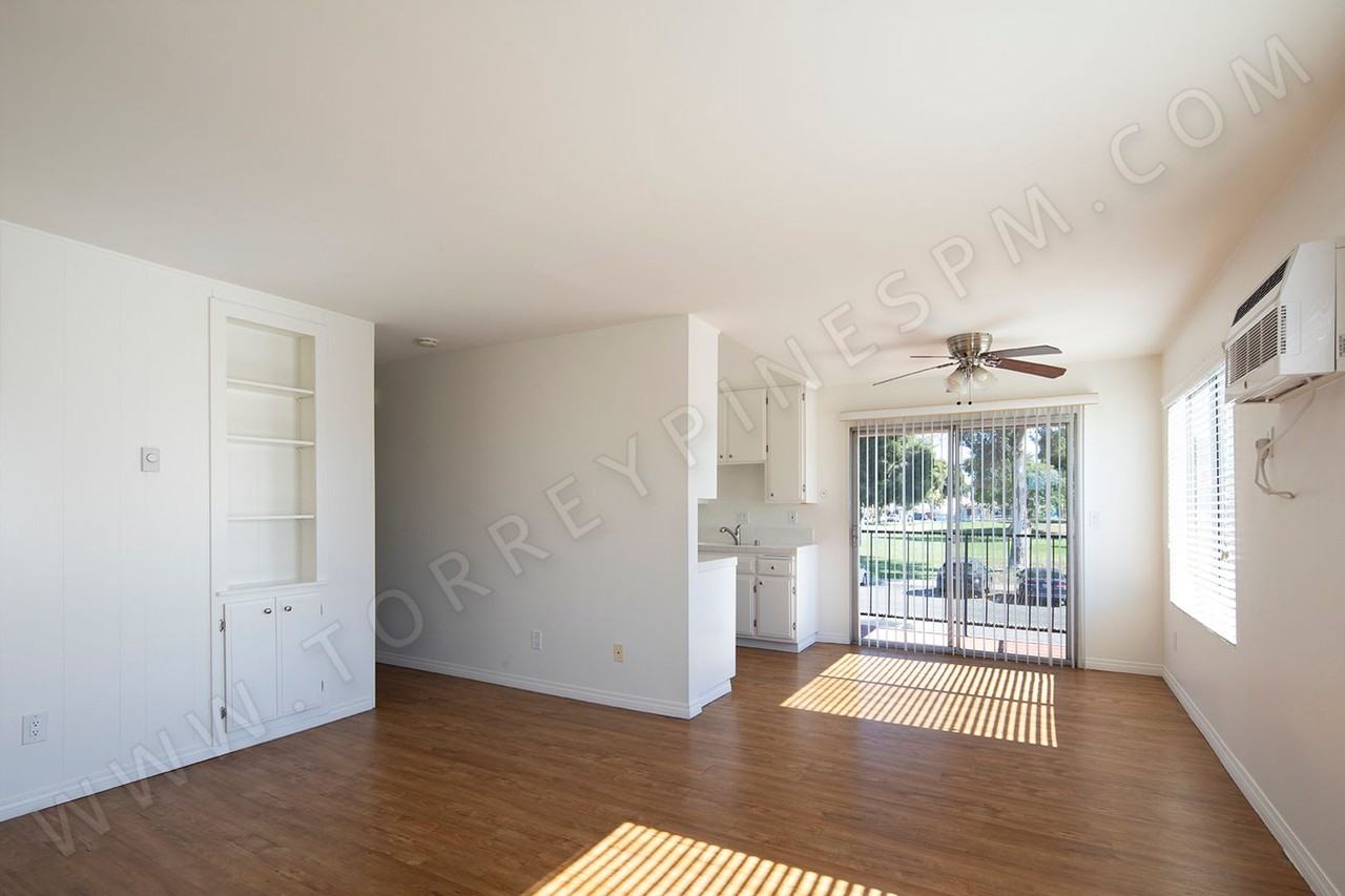 4116 Oregon St - Photo 2 of 13