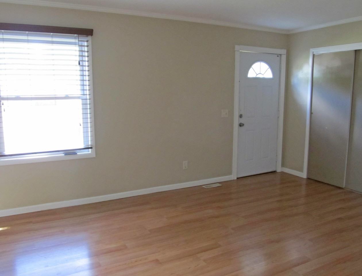 4732 Westfield Ave - Photo 2 of 16