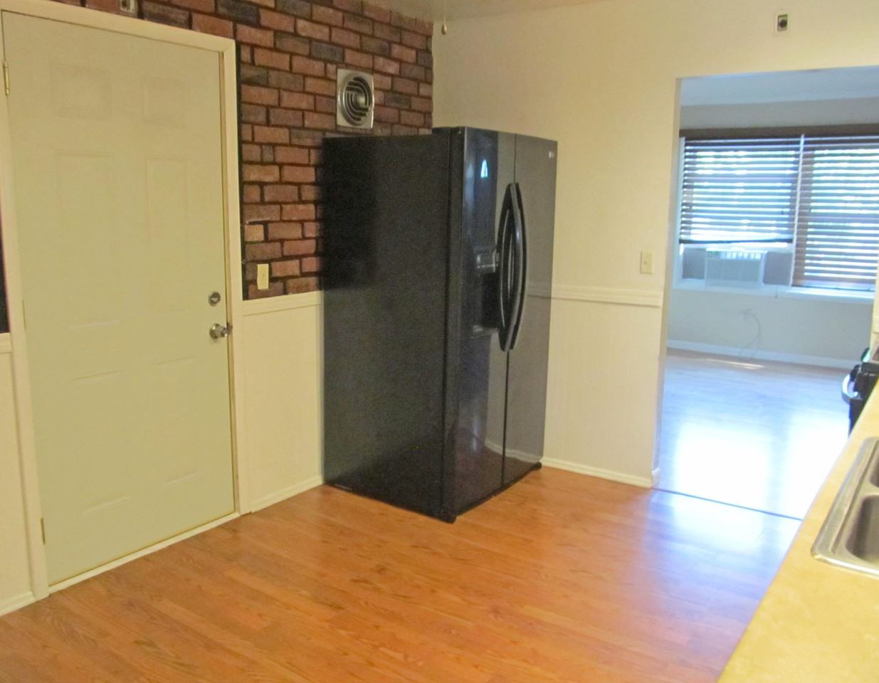 4732 Westfield Ave - Photo 6 of 16