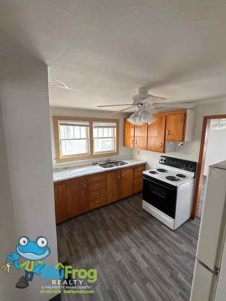 455 2nd St Sw - Photo 6 of 12