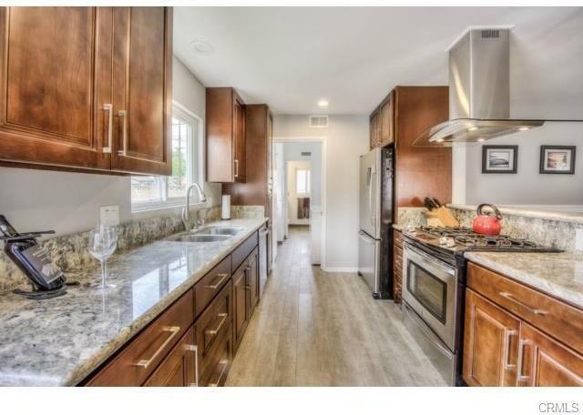 1429 E Madison Ave - Photo 4 of 31