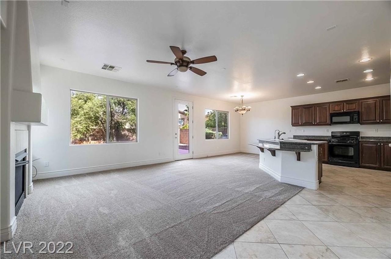124 Water Hazard Ln - Photo 3 of 36