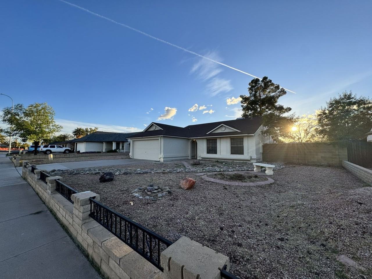 210 S Elm St - Photo 2 of 46