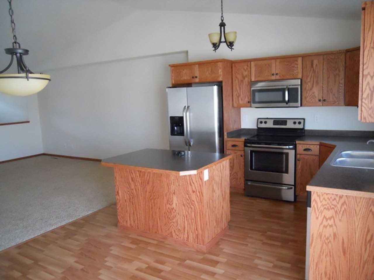 1322 Westport Beach Way - Photo 2 of 8